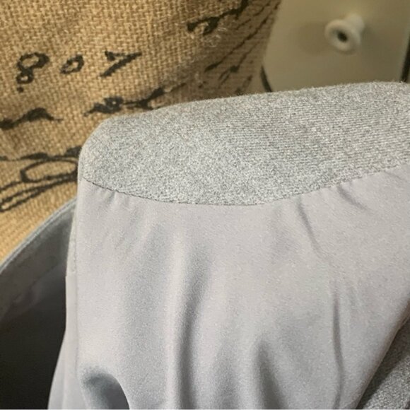 Banana Republic Back Plunge Bow Blouse - Picture 11 of 13